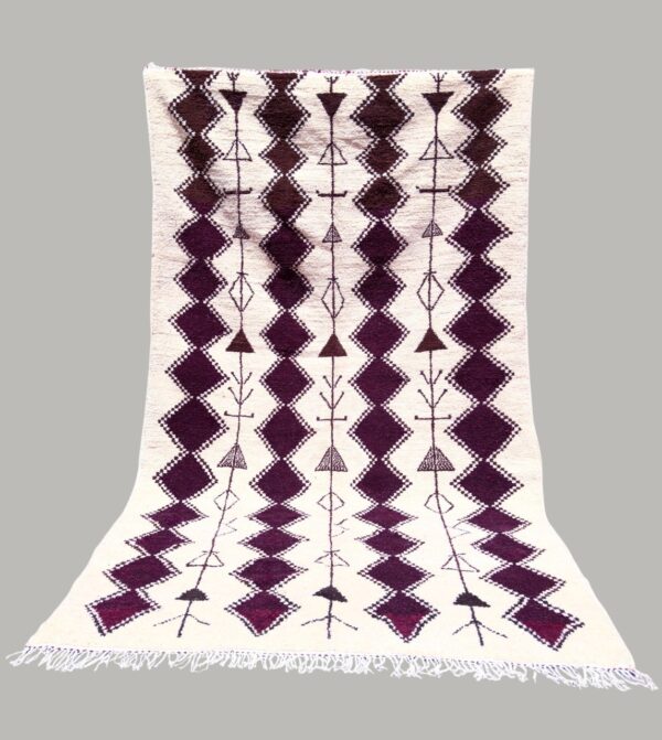 Berber Azilal handmade wool, creamy with brown design rug 320cm/190cm