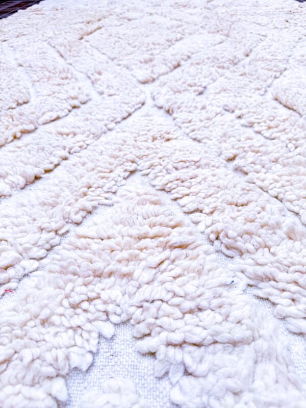 Berber beni ourain handmade wool white rug 240cm/150cm - Image 4