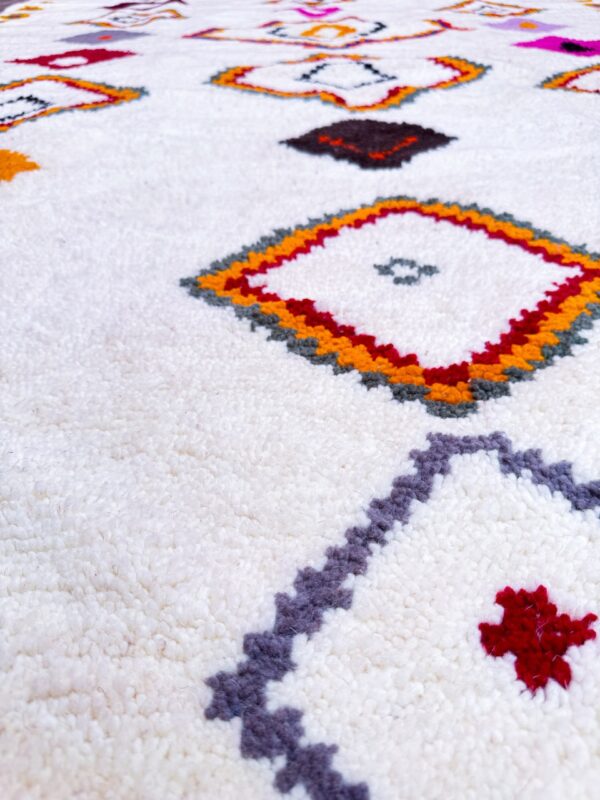 Moroccan Azilal handmade wool berber rug 3,40m/ 1,95m - Image 4