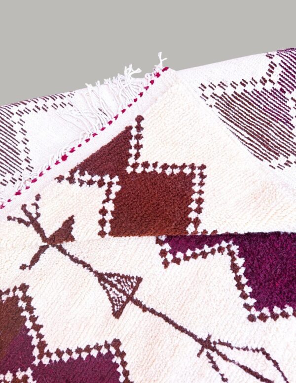Berber Azilal handmade wool, creamy with brown design rug 320cm/190cm - Image 3